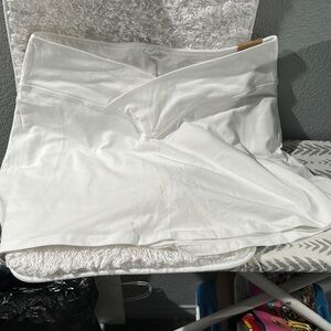 PINK Victoria's Secret White Casual Skort